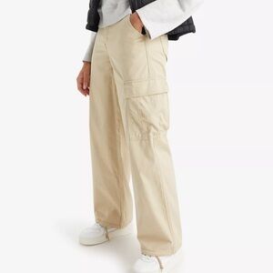 Levi’s ‘94 Baggy Cargo Pants in Safari Size 24X30